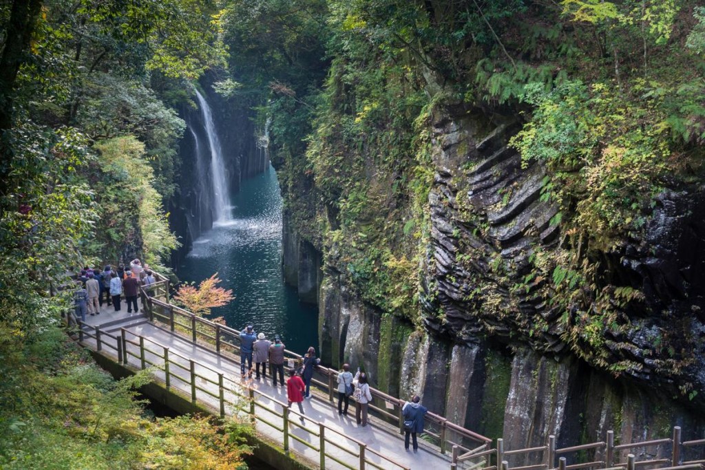 takachiho gorge tour from kumamoto