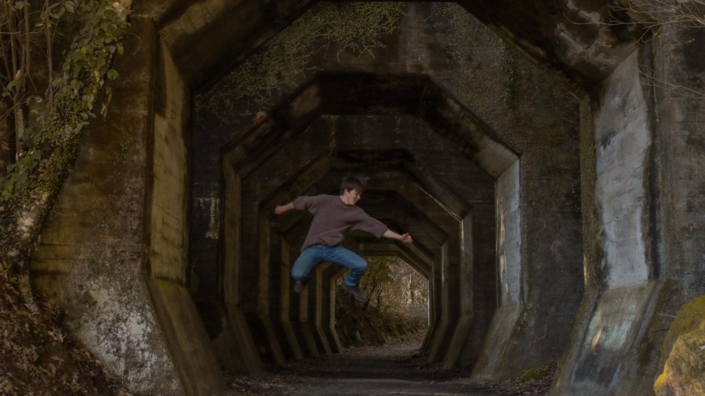 jumping in octagonal tunnel