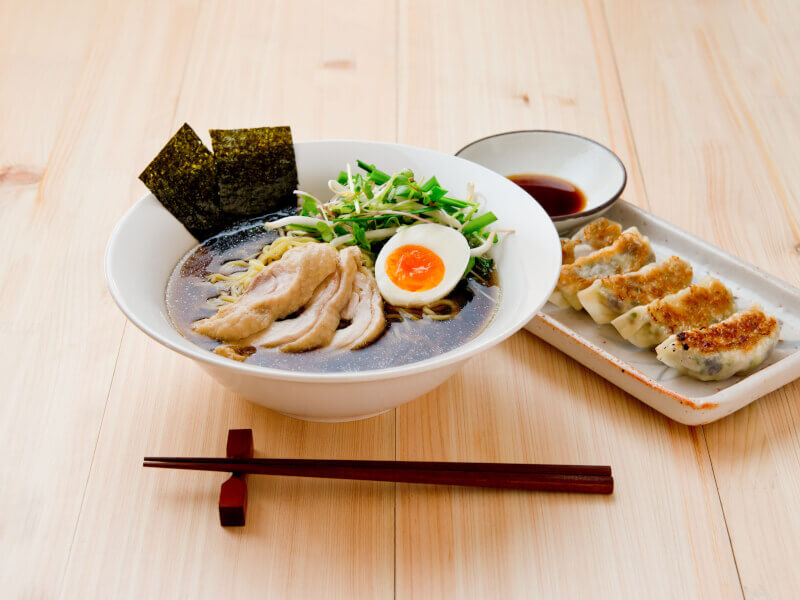 Ramen and gyouza making