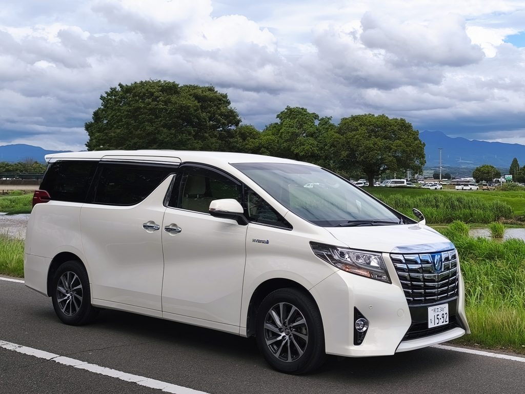 Kumamoto tour by luxury car