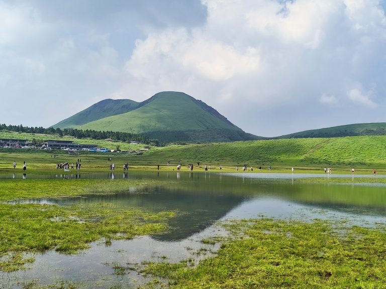Aso grasslands tour